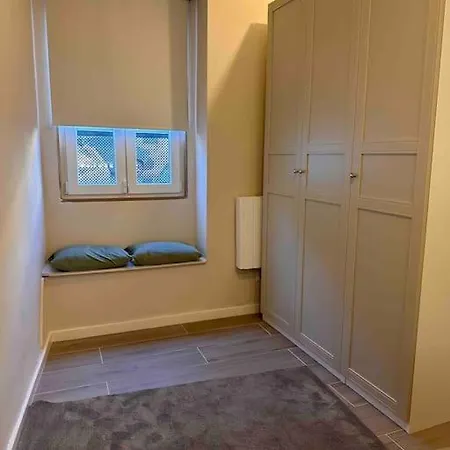 Apartment Townhouse *